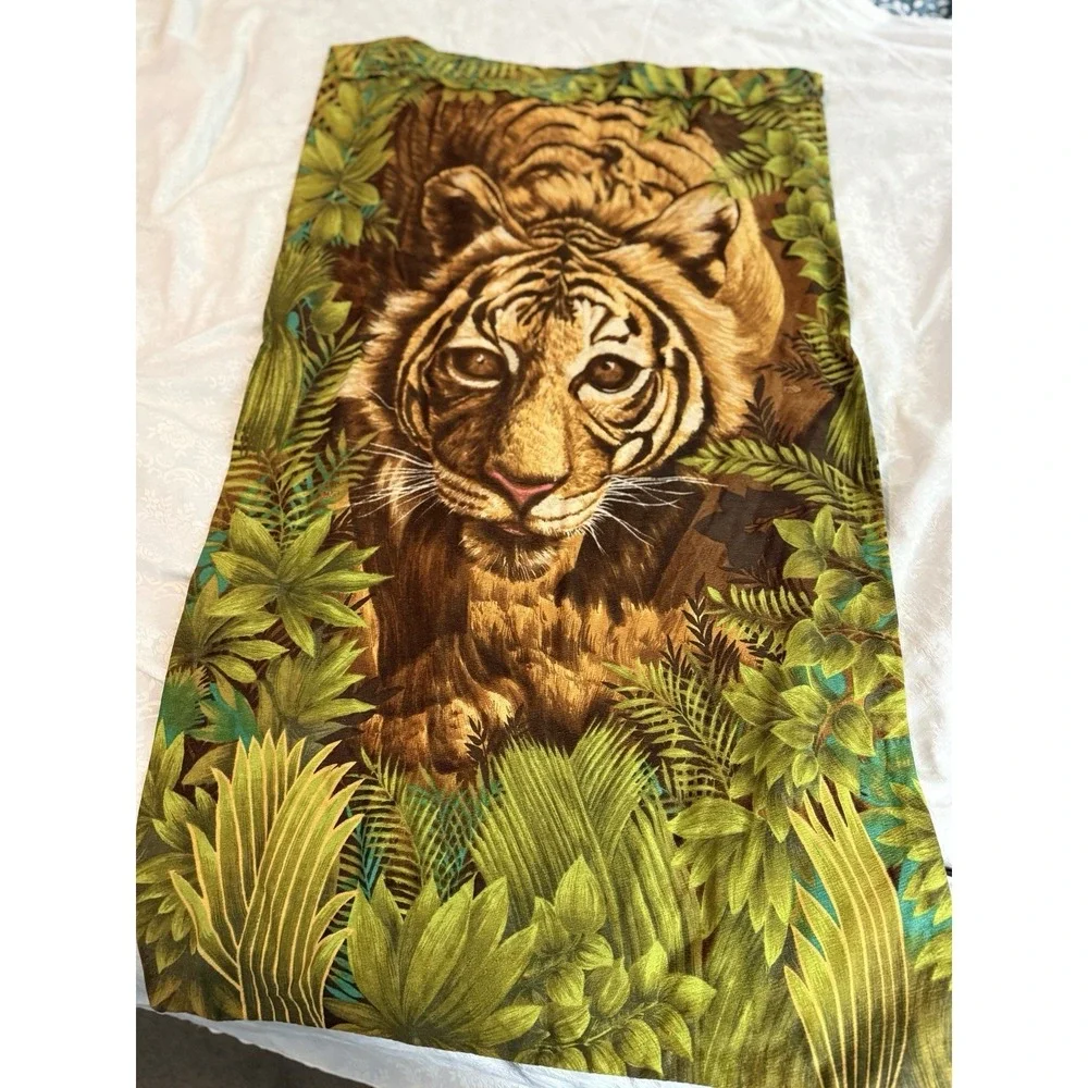 VTG‎ Wesco-Reltex Fabric Curtain 23